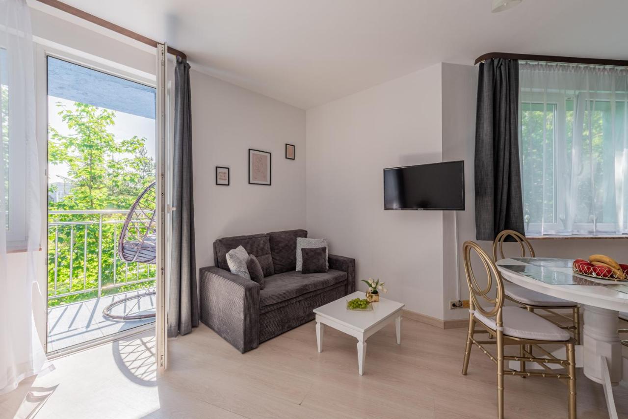 Apartament Z Balkonem Lazur 250M Od Morza Kołobrzeg Eksteriør bilde